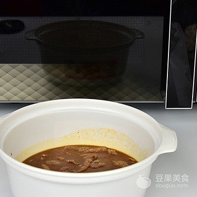 水煮牛肉#美的微波炉菜谱#