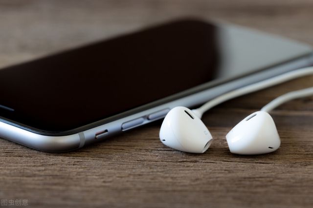 苹果蓝牙耳机怎么改名字？苹果二代蓝牙耳机名字-资料巴巴网