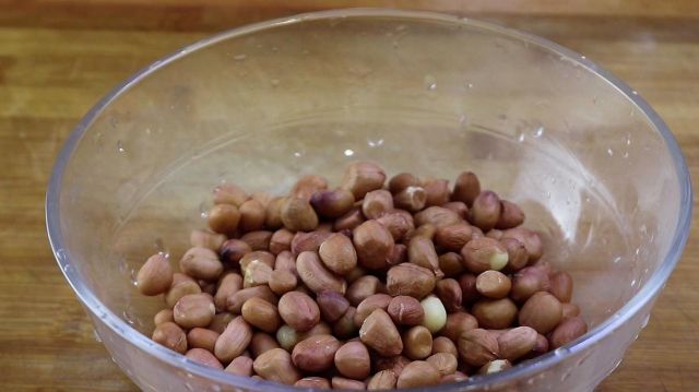 炸花生米如何炸才脆?花生米刚炸出来不脆 - 第1张 - 资料巴巴网 炸花生米如何炸才脆?花生米刚炸出来不脆 - 第1张