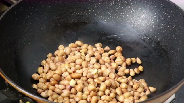炸花生米如何炸才脆?花生米刚炸出来不脆 - 第3张 - 资料巴巴网 炸花生米如何炸才脆?花生米刚炸出来不脆 - 第3张