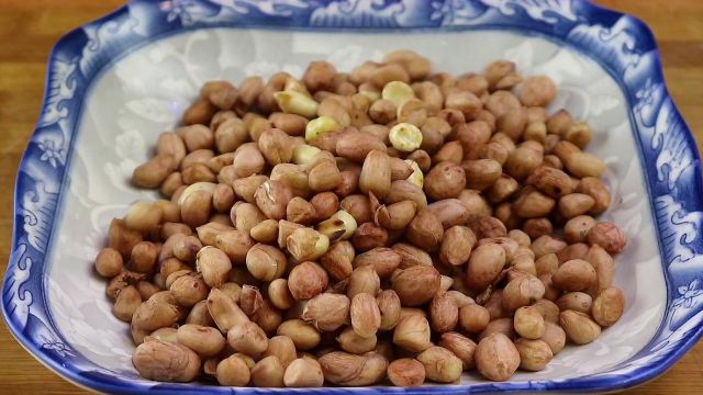 炸花生米如何炸才脆?花生米刚炸出来不脆 - 第4张 - 资料巴巴网 炸花生米如何炸才脆?花生米刚炸出来不脆 - 第4张