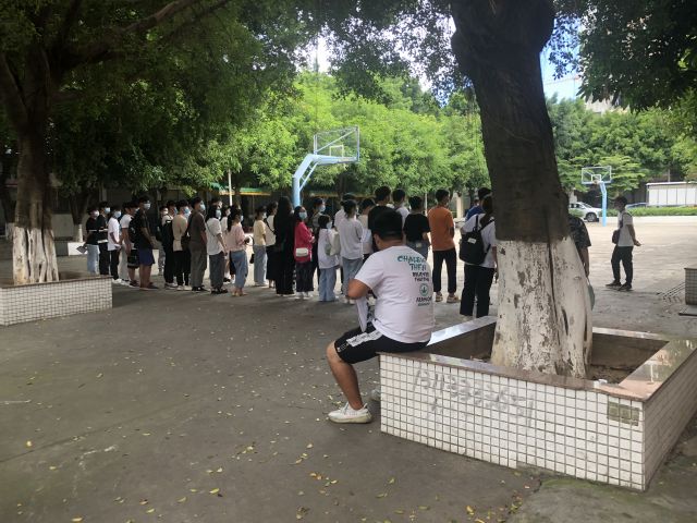 女生做什么工作赚钱多?适合女人做的暴利行业-1