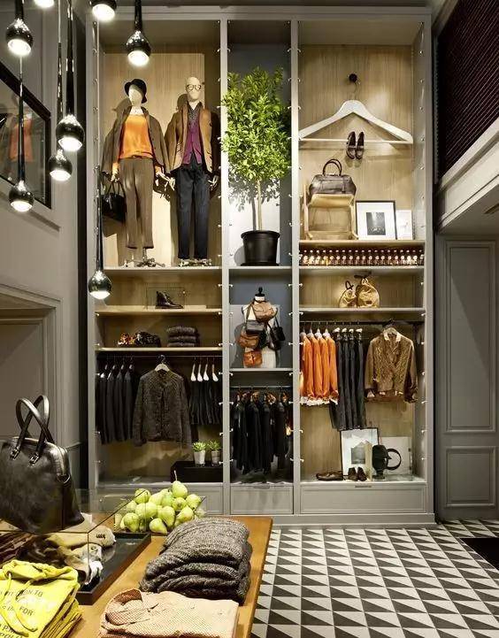 服装店陈列技巧（服装卖场陈列教程）-1