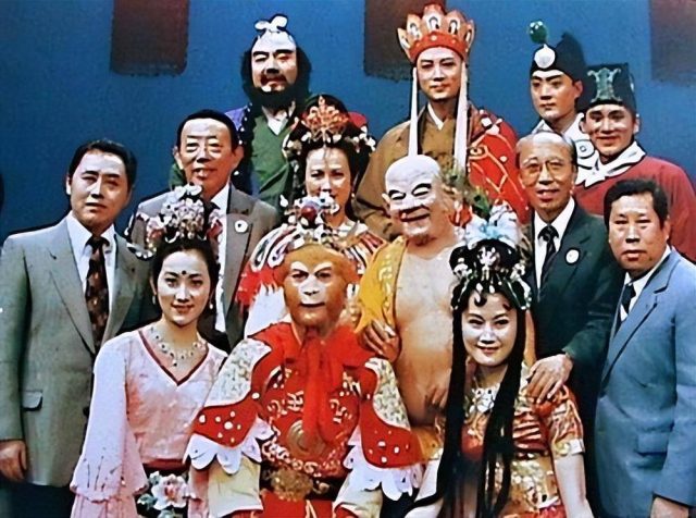 六小龄童简介（六龄童简介个人简历）-1