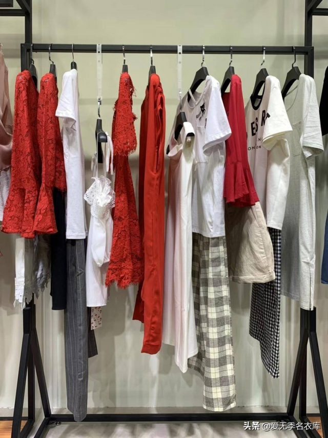 零基础怎么开服装店?想开服装店-1