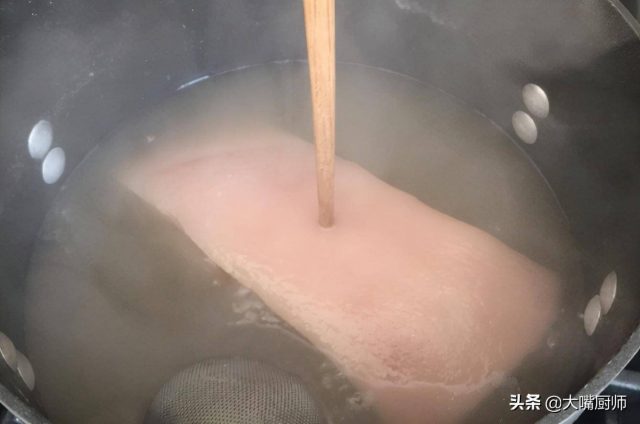 回锅肉怎么做好吃？家常回锅肉-1