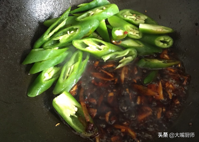 回锅肉怎么做好吃？家常回锅肉-1
