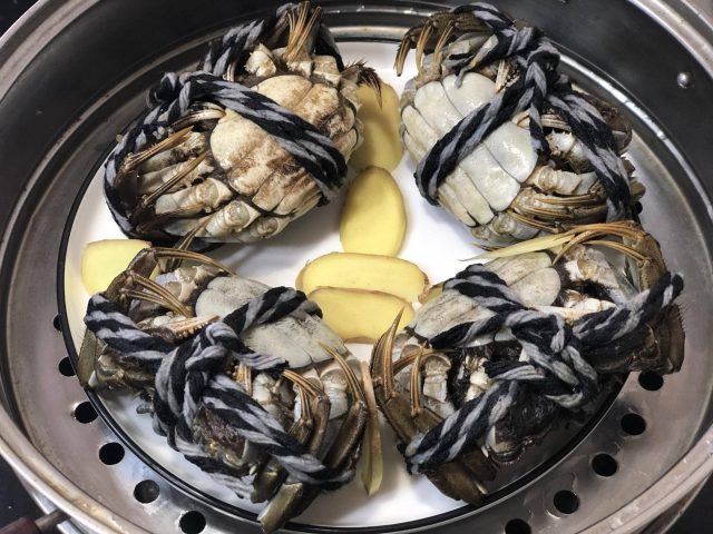 大闸蟹蒸多久合适?八两的螃蟹蒸多长时间-1