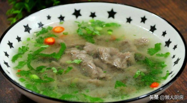 牛肉汤怎么做好吃？鲜牛肉汤的做法-1