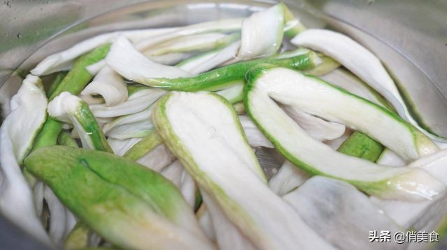 如何腌制萝卜干（老式腌萝卜）-1